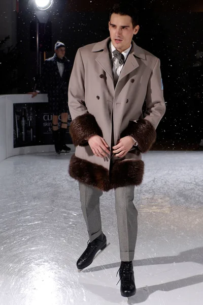 Look 24